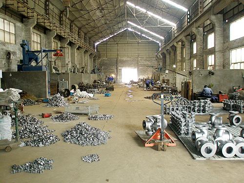张家口铸造厂设备回收公司拆除收购二手铸造厂物资流水线